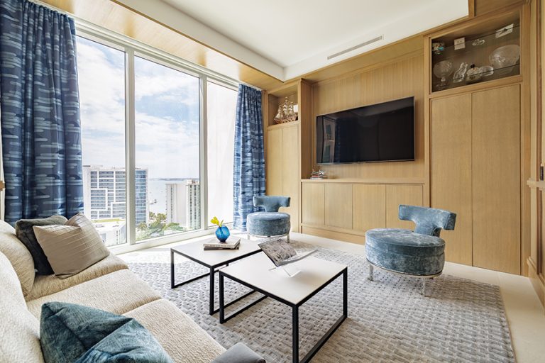Entertainment Room 1